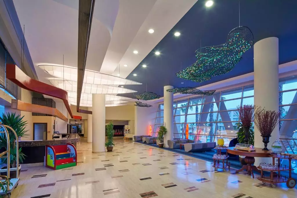 لابی La Blanche Resort And Spa